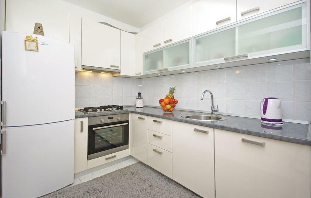 Apartman Jurilj Макарська Екстер'єр фото